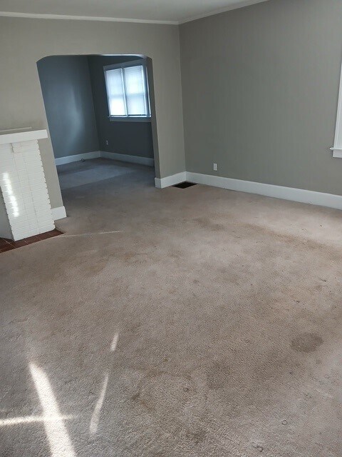 Foto del edificio - 4104 N Lockwood Ave