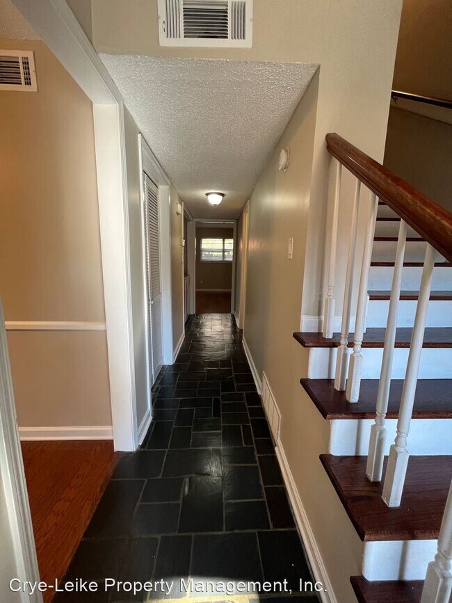 Building Photo - 3 br, 2.5 bath House - 443 N Highland #3