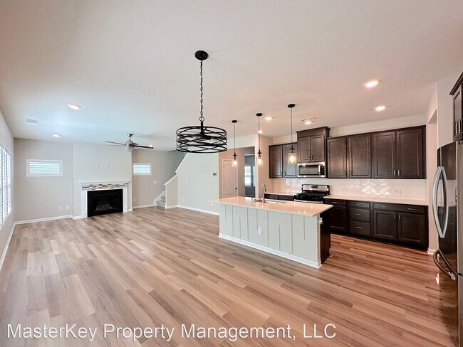 Building Photo - 4 br, 2.5 bath House - 1217 Watcher Way