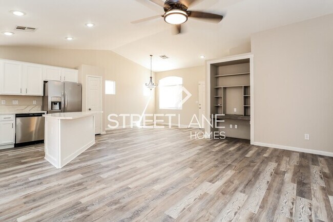 Foto del edificio - 3 Bedroom in North Las Vegas!
