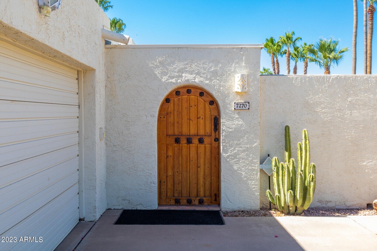 Foto principal - 7270 E Loma Ln