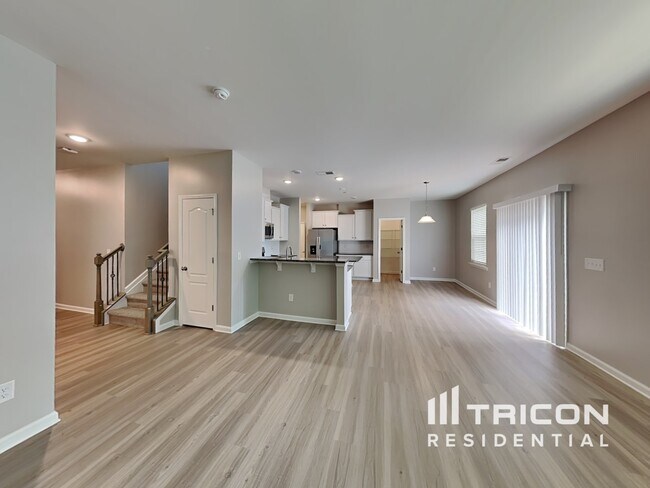 Foto del edificio - 187 Falls Cove Dr