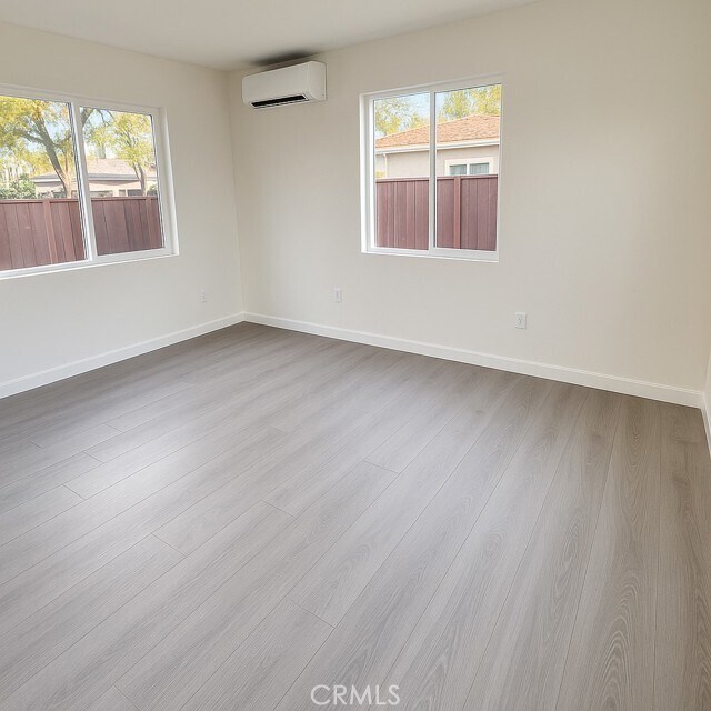 Foto del edificio - 545 S Grove Ave