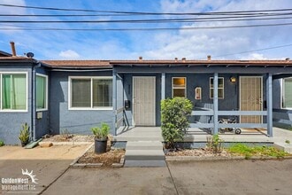 Building Photo - 3245 Bramson Pl