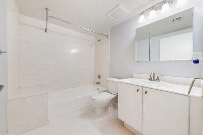 Foto del edificio - 2740 SW 28th Ter