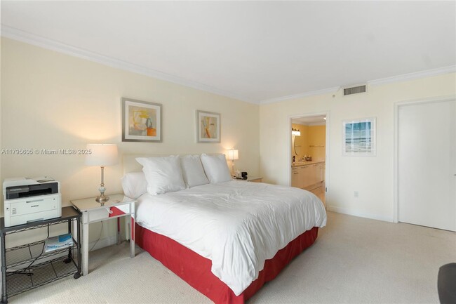 Foto del edificio - 3350 SW 27th Ave