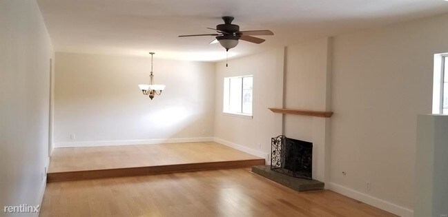Building Photo - 6 br, 3 bath House - 13 Westbury St
