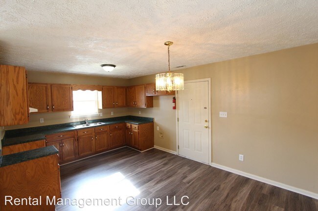 Building Photo - 3 br, 1 bath House - 116 Habitat Court