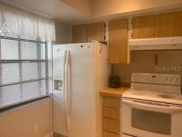 Foto del edificio - 2028 Sunset Grove Ln