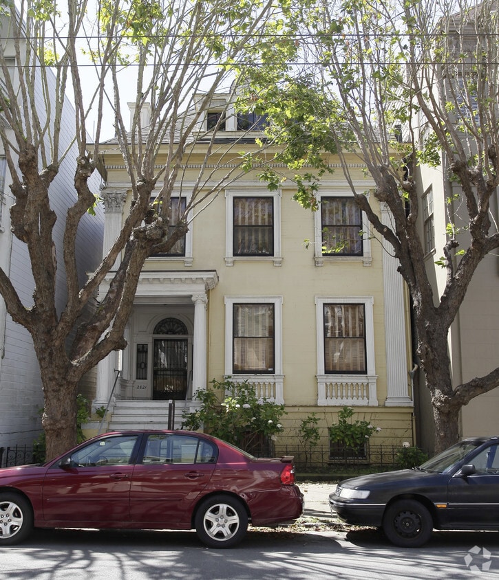 Building Photo - 2821 Jackson St