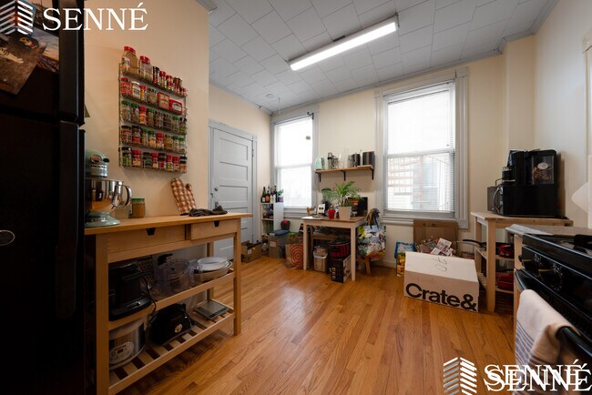 Foto del edificio - 352 Norfolk St
