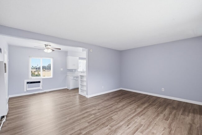 Building Photo - 230 S Bandy Ave