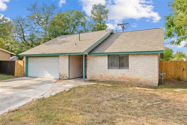 Foto del edificio - 1402 Oakmeadows Cove