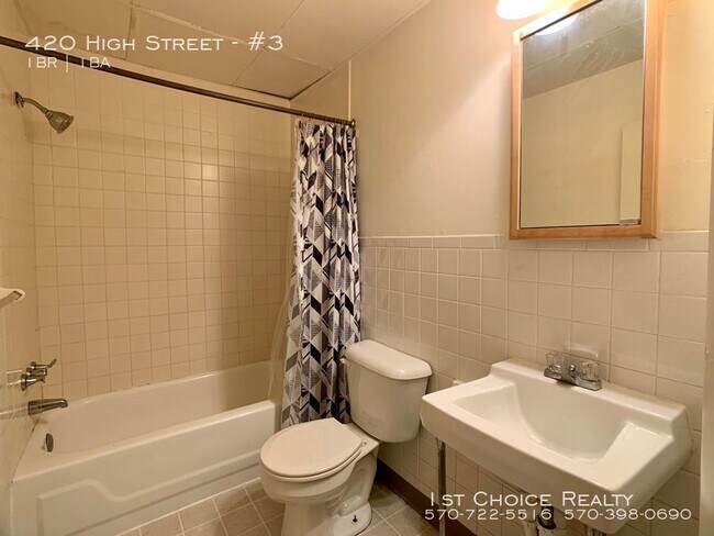 Building Photo - Heat, water, sewer, trash removal included!