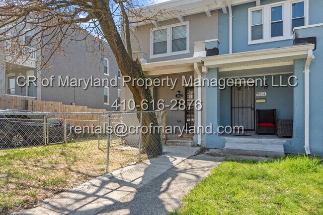 Building Photo - WAITLIST APPLICATIONS ONLY