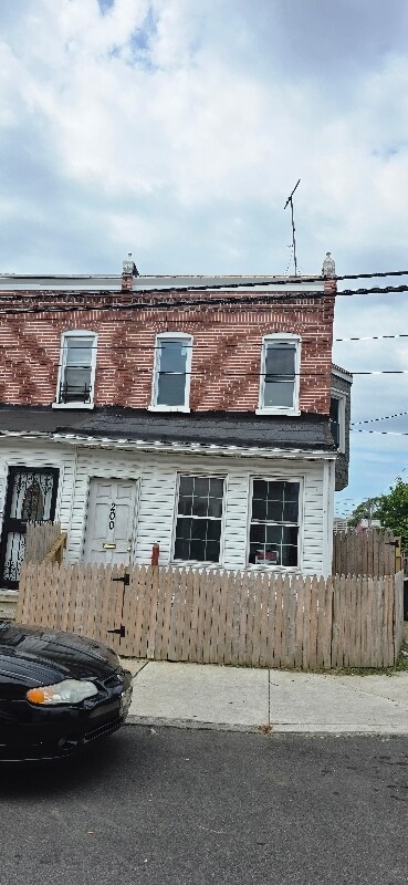 Foto del edificio - 200 E 24th St