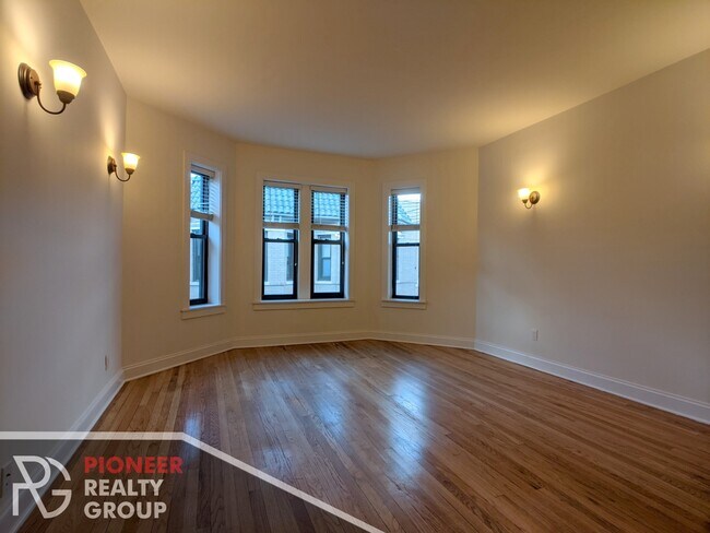 Foto del edificio - 4036 N Ashland Ave