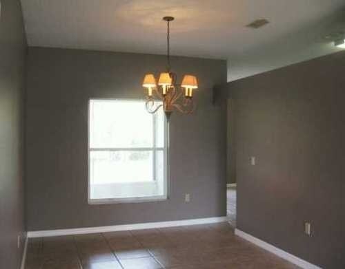 Building Photo - Deltona - 3 Bedroom, 2 Bathroom - $1,895.00