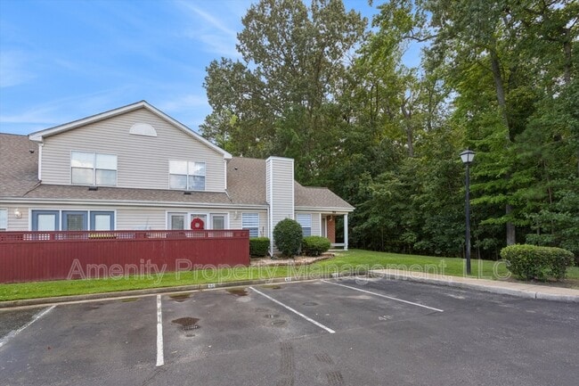 Building Photo - 914 Pine Mill Ct