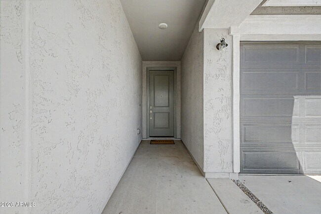 Building Photo - 7922 W Sands Rd