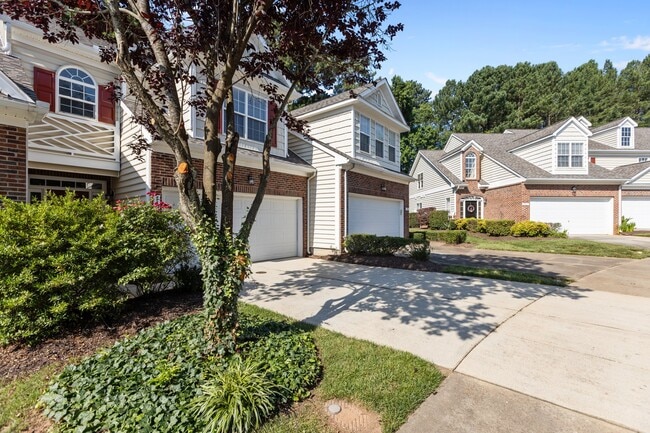 Building Photo - 749 Swan Neck Ln