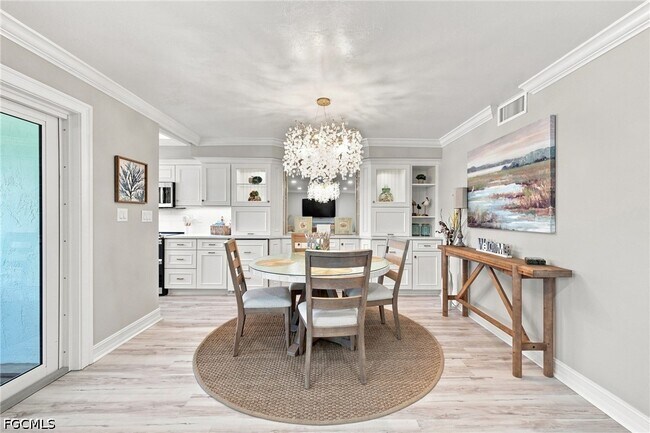 Foto del edificio - 25710 Hickory Blvd