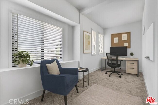 Foto del edificio - 2627 San Marino St