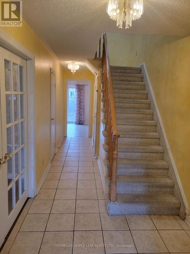 Building Photo - 4 Ashurst Crescent