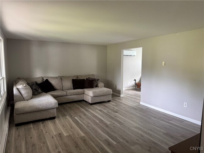 Foto del edificio - 110 Lake Country Dr