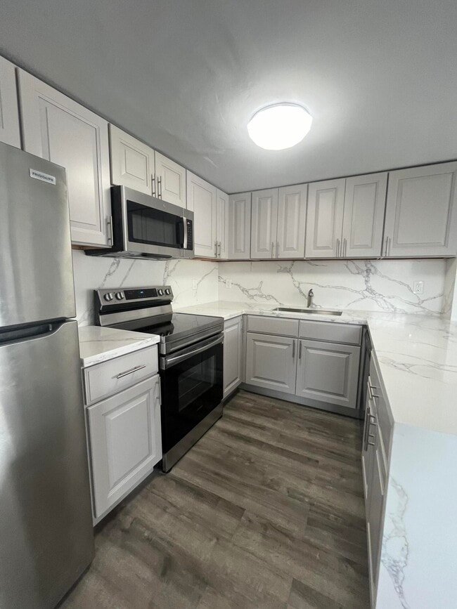 Foto del edificio - 1421 SE 2nd St