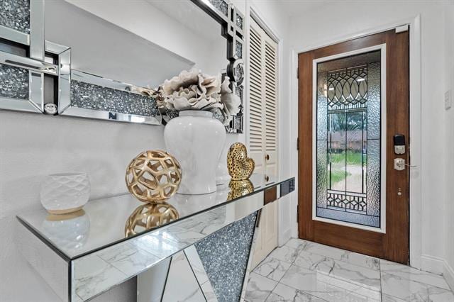 Foto del edificio - 3300 Nashville Ave