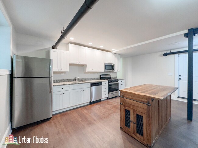 Foto del edificio - 936 E 52nd St