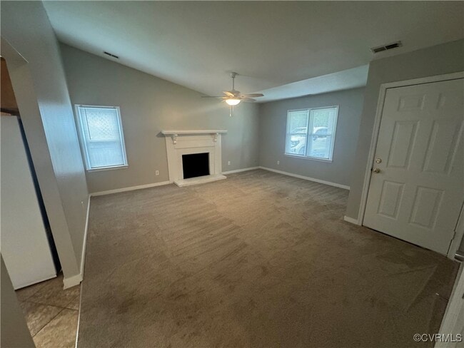 Building Photo - 10112 Molly Ln