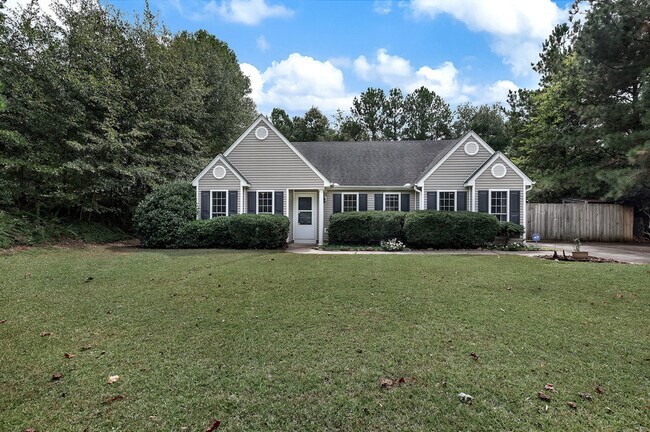 Foto del edificio - 405 Whispering Ln