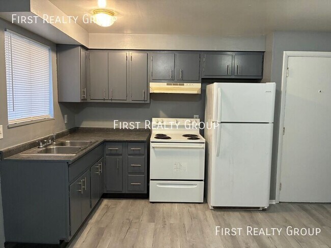 Foto del edificio - 4911 Northcutt Pl