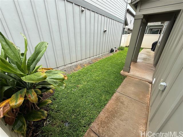 Building Photo - 91-1160-1160 Kamakana St