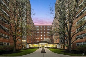 Building Photo - 4970 N Marine Dr