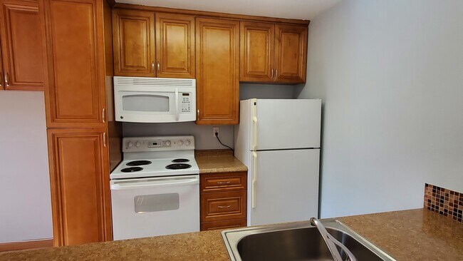 Building Photo - 6208 Agee St