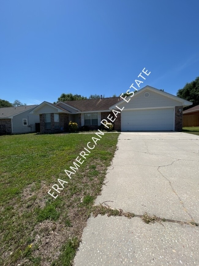 Building Photo - 2820 Tamiami Trail