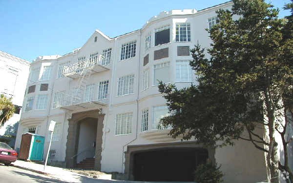 Building Photo - 2340 Le Conte Ave