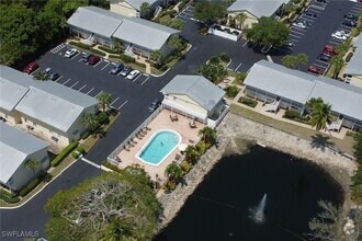 Building Photo - 4635 Bayshore Dr