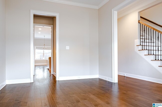 Foto del edificio - 349 Lionel Allen Wy