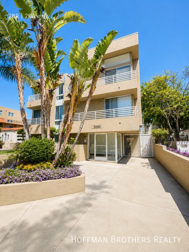 Foto del edificio - 3650 Jasmine Ave