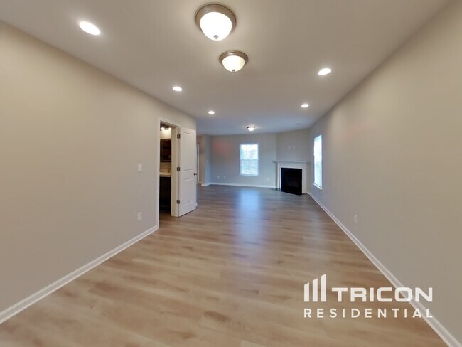Foto del edificio - 870 Markham Cir