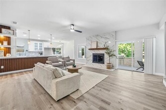 Building Photo - 1013 Tanglewood Ln