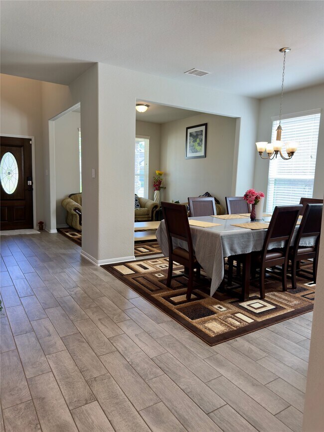 Foto del edificio - 15618 Eastern Meadowlark Wy