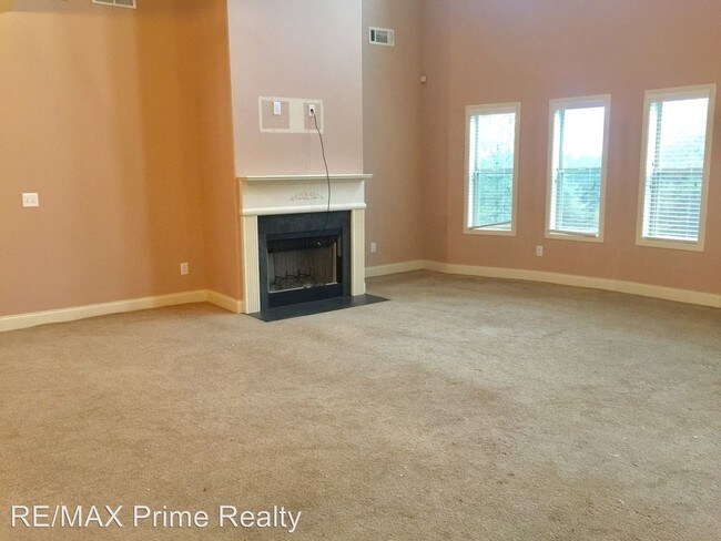 Building Photo - 5 br, 4.5 bath House - 11 Clear Creek