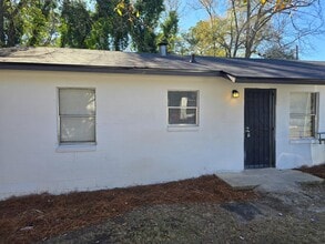 Building Photo - 2520 16th Ave