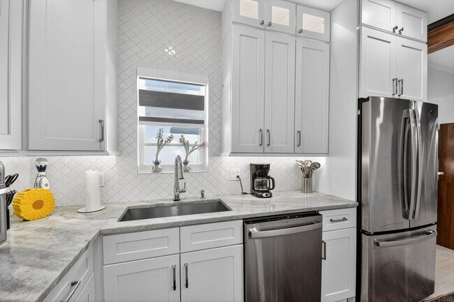 Foto del edificio - 1511 S Palmway