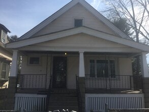 Building Photo - 3802 N 6th St